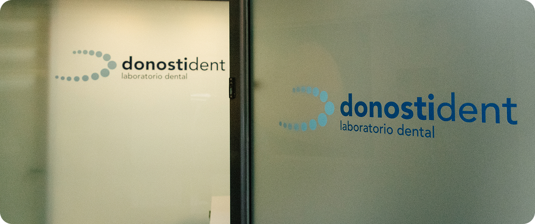 Entrada Laboratorio dental Donostident